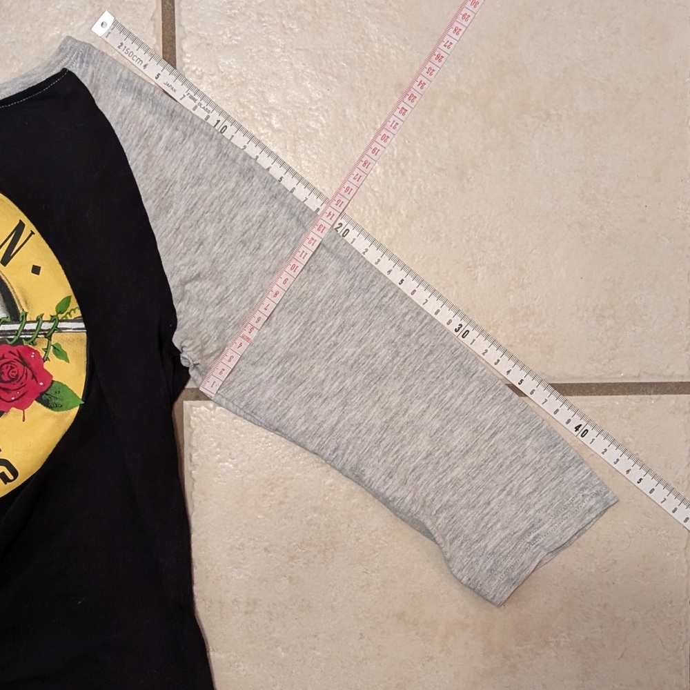 100% Cotton Tie Botton Guns n Roses Women’s Raglan Longsleeve Tee Band Tee - Picture 10 of 11